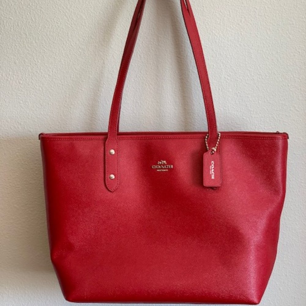 Coach City Zip Tote Shoulder Bag